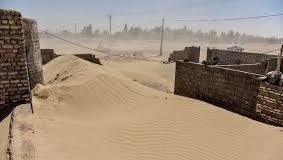 هجوم شن های روان به روستاهای شرق کرمان