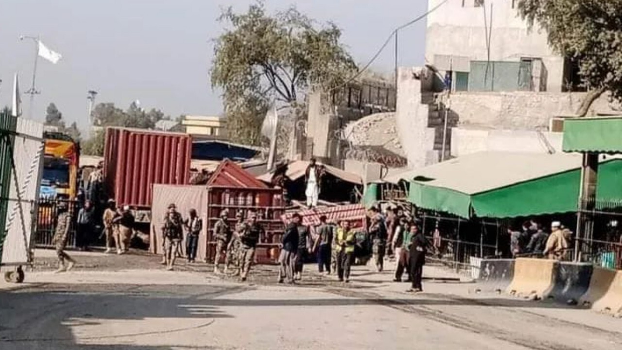 حادثه ترافیکی در ننگرهار ۲۰ کشته و زخمی برجای گذاشت