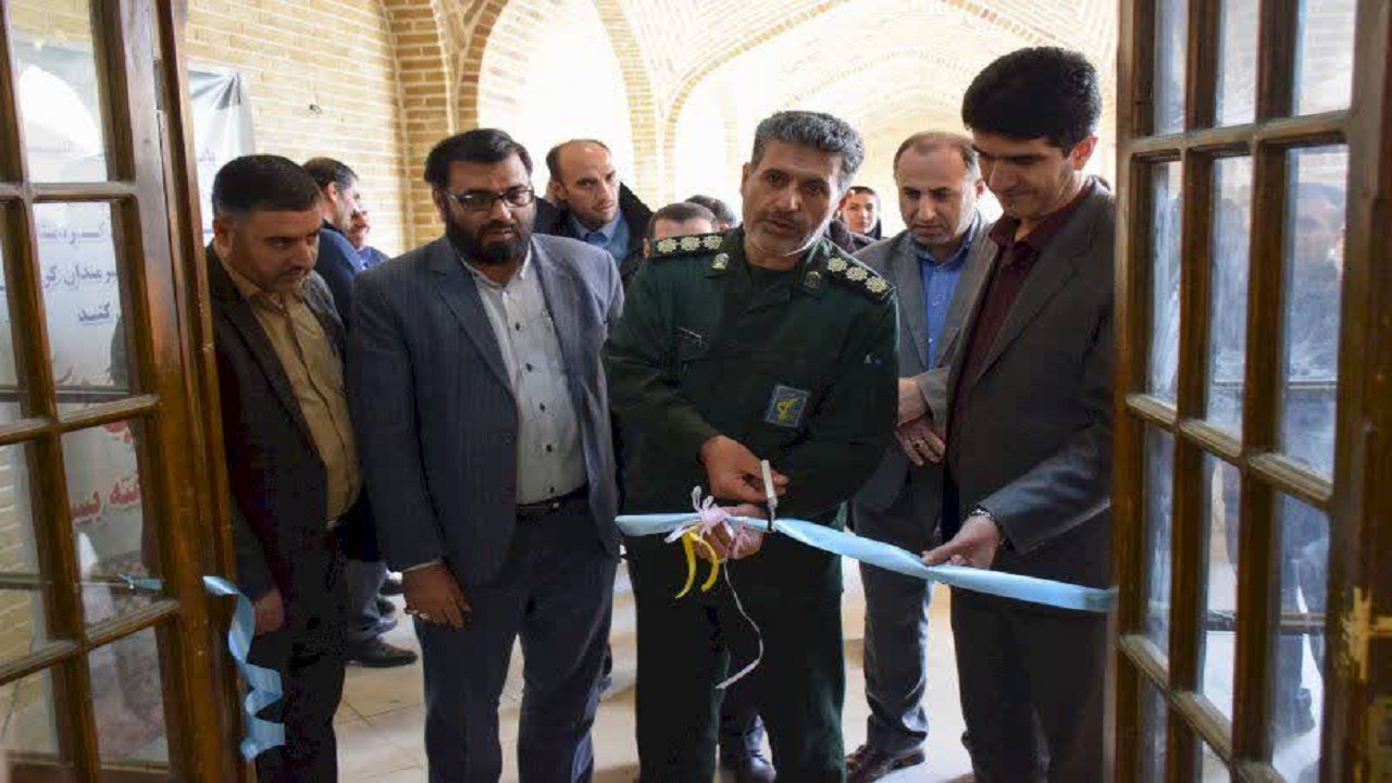 دست‌آفرین‌های هنر ایرانی در خانه کرد سنندج به نمایش گذاشته شد
