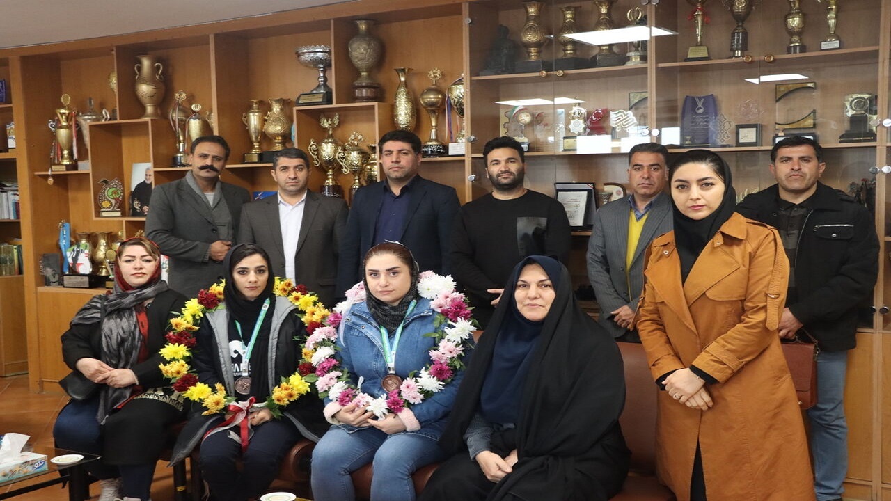 نهاوند قطب قهرمان پرور در ورزش کوراش
