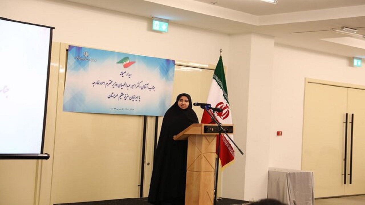 وطن‌پرستی صرفا در شعار نیست