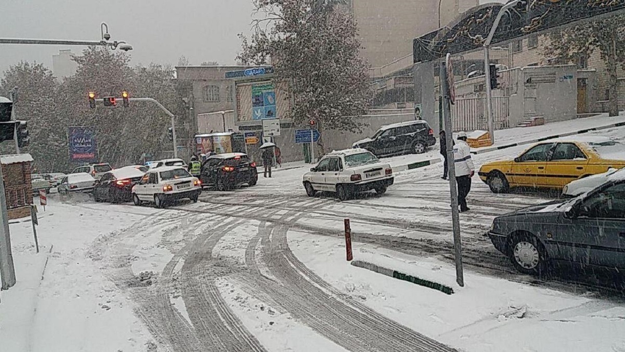 برف مهمان آسمان کشور شد + فیلم و تصاویر
