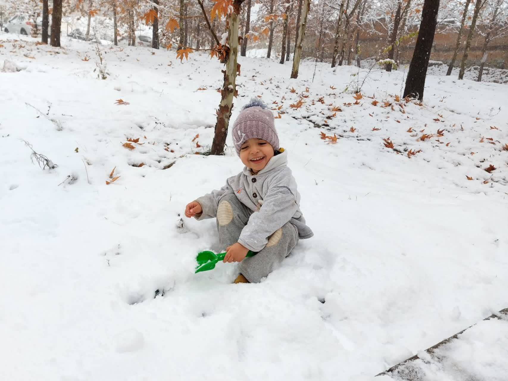 آسمان کشورمان میزبان بارش برف پاییزی شد + تصاویر