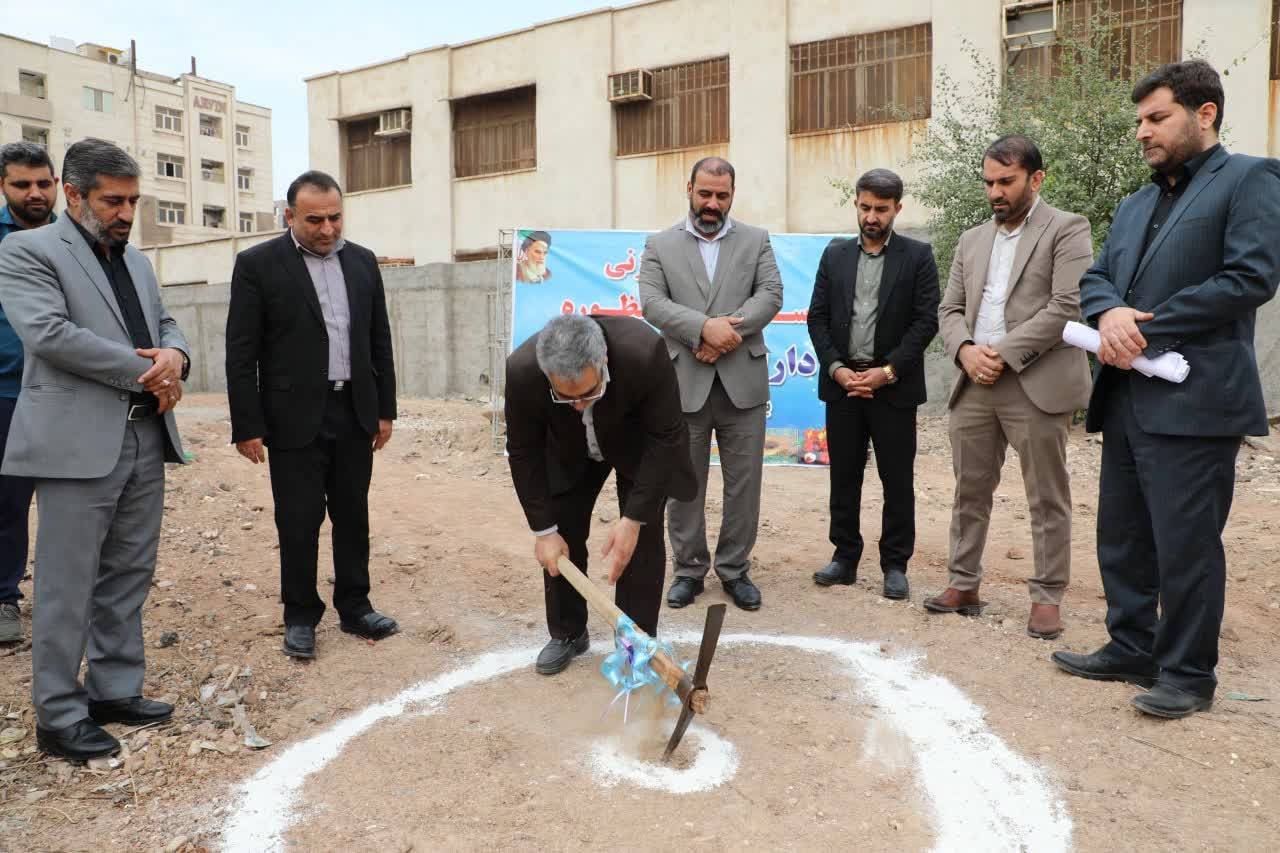 کلنگ زنی یک سالن چند منظوره در اهواز