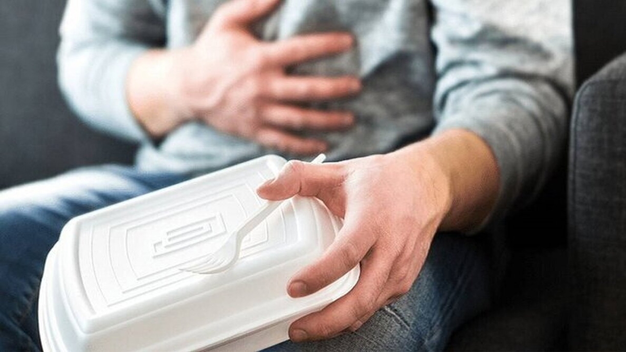 واکاوی علل مسمومیت دانشجویان؛ غذای ارزان یا خرابکاری؟