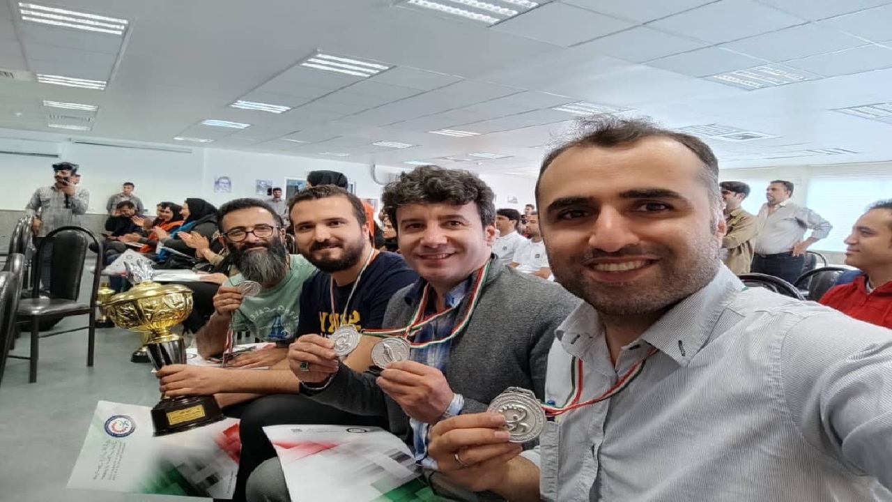 نائب قهرمانی تیم دخانیات گیلان در شطرنج کارگران کشور