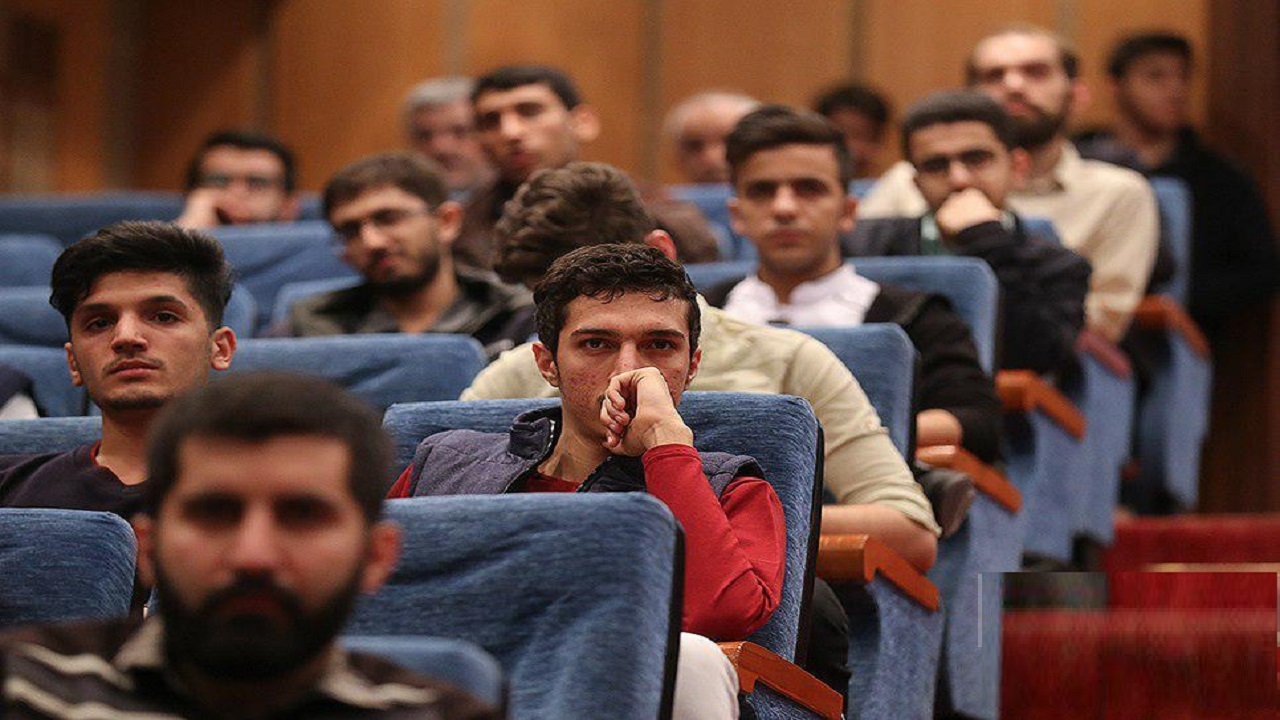 اعتماد به دانشگاه برای تصحیح الگو‌های شهروندی/ تلاش مسئولان برای حل مشکلات اسکان دانشجویان