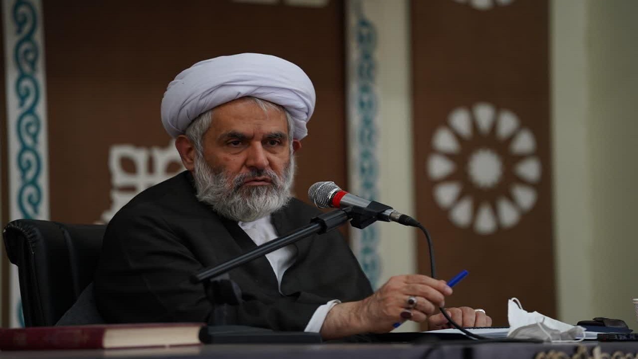 دشمن درصدد ایجاد گسست اجتماعی در کشور است
