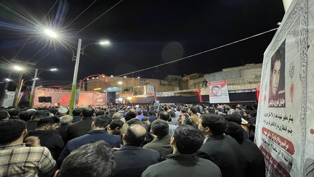 اجتماع بزرگ عزاداران فاطمی همزمان با دهه اول فاطمیه در دزفول + تصاویر