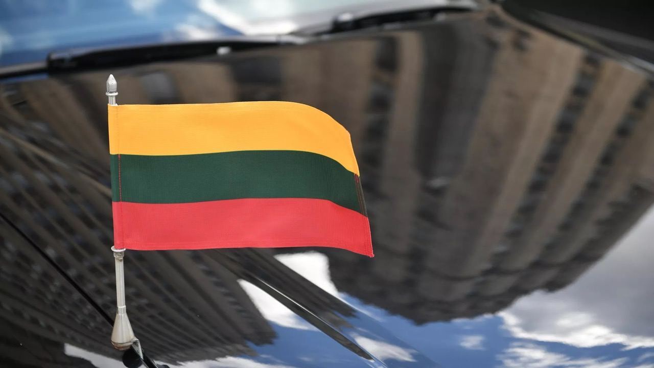 لیتوانی از متقاضیان ویزای روسیه و بلاروس نظرسنجی اجباری درخواست می‌کند