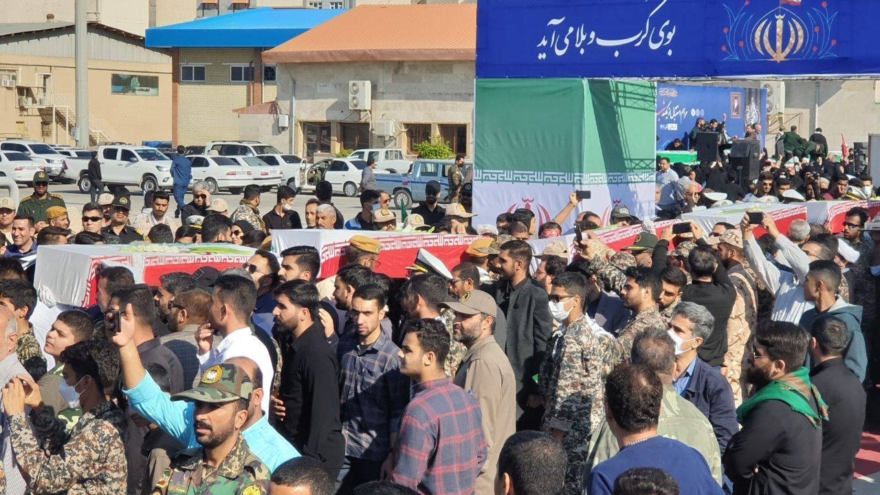 آغوش باز آبادانی ها برای شهدای دفاع مقدس + فیلم