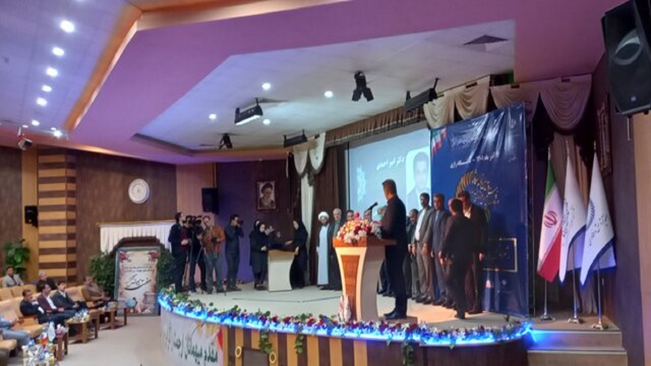 تجلیل از ۸۷ نفر از پژوهشگران و فناوران برتر استان کرمانشاه