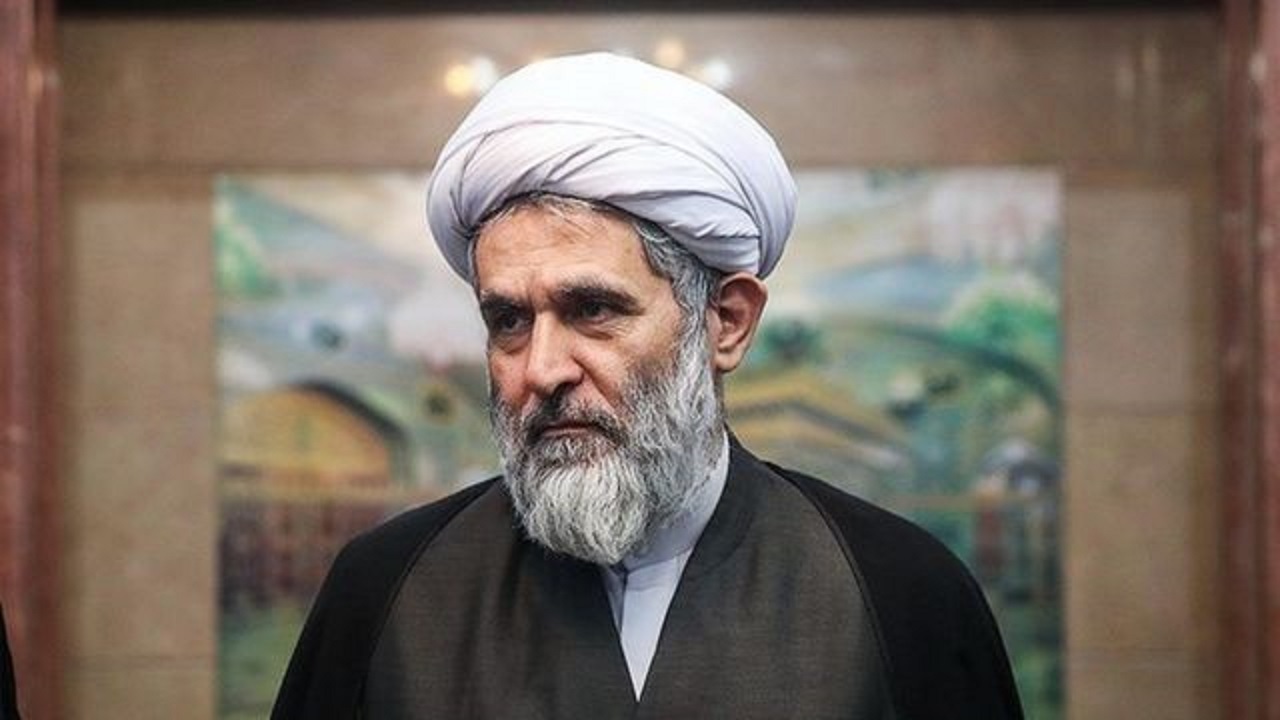 آمریکا به دنبال جنگ ترکیبی و هویت‌زدایی در ایران است