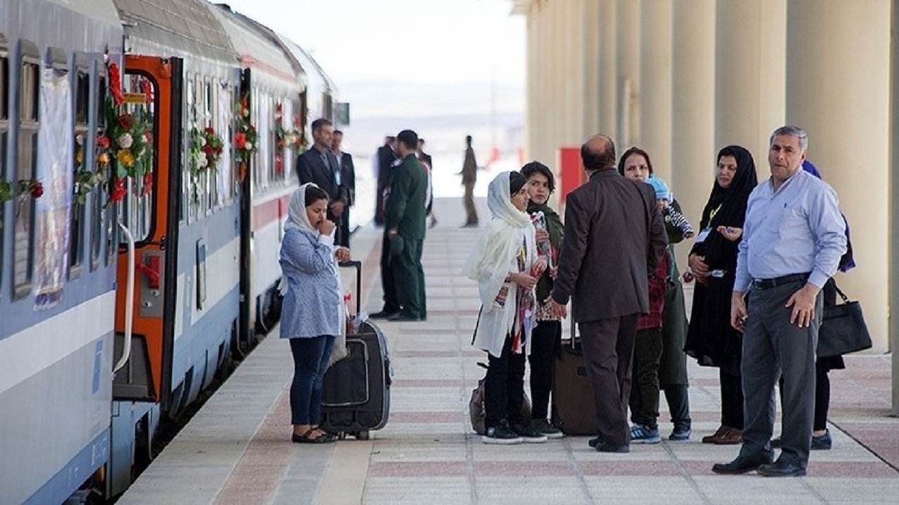 جابجایی بیش از ۲۵۵ هزار مسافر در راه آهن زاگرس