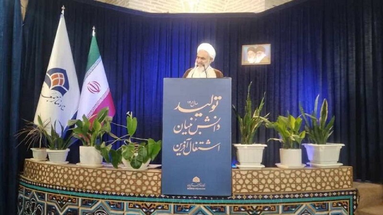 امر به معروف و نهی از منکر شیوه صحیح و قرآنی بیان اعتراض است