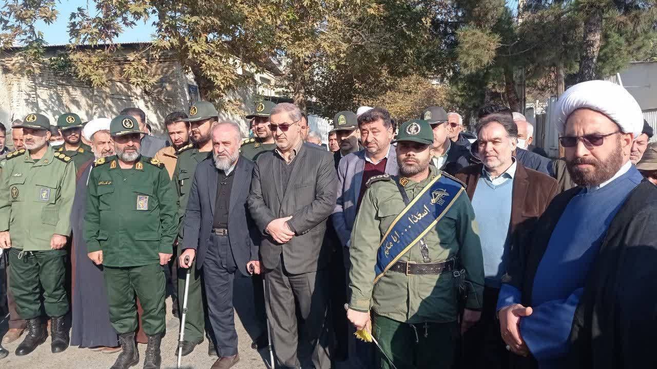 تشییع پیکر جانباز شهید رضا محمدخانی در گنبدکاووس تشییع پیکر جانباز شهید رضا محمدخانی در گنبدکاووس