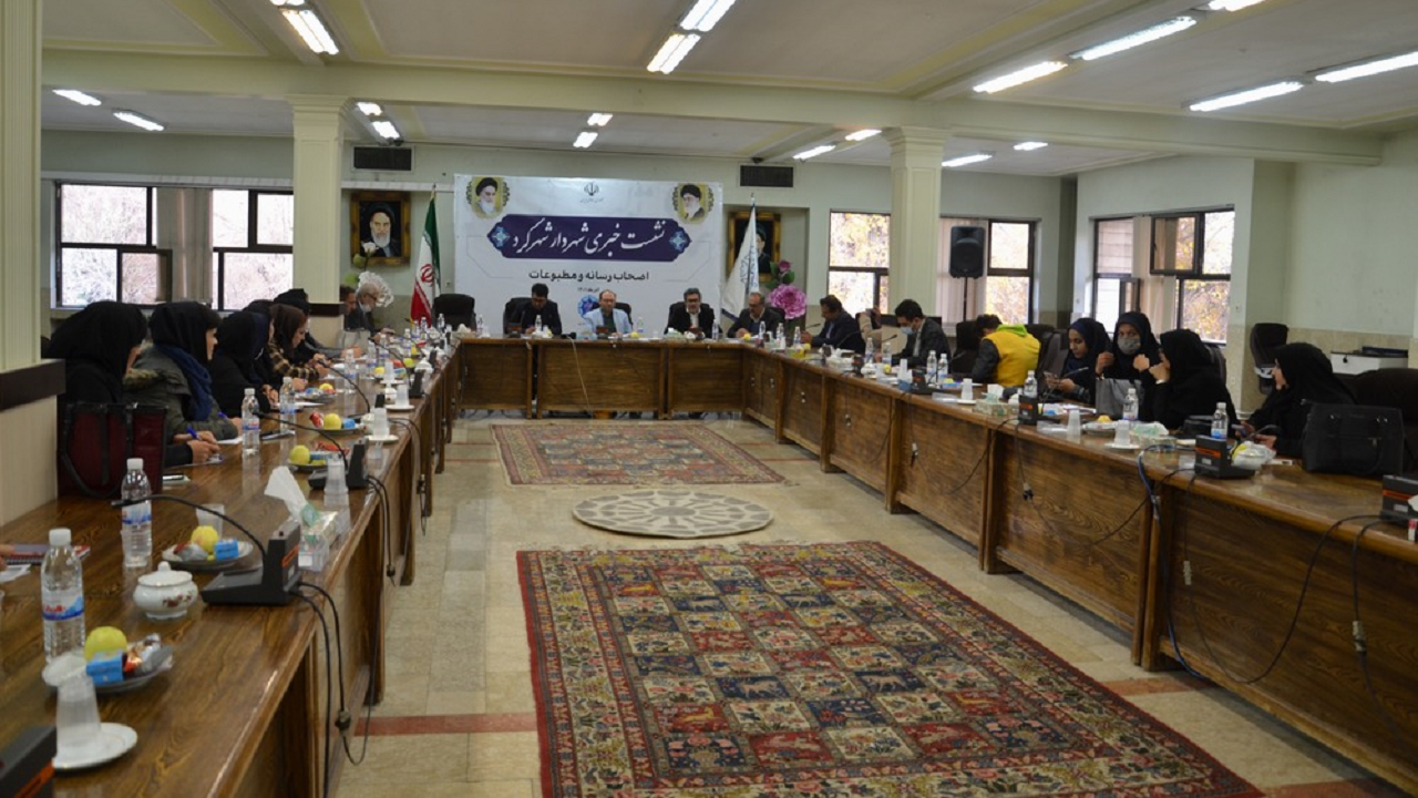 ضرورت تکمیل ۲۰ طرح نیمه تمام در شهرکرد تا پایان سال