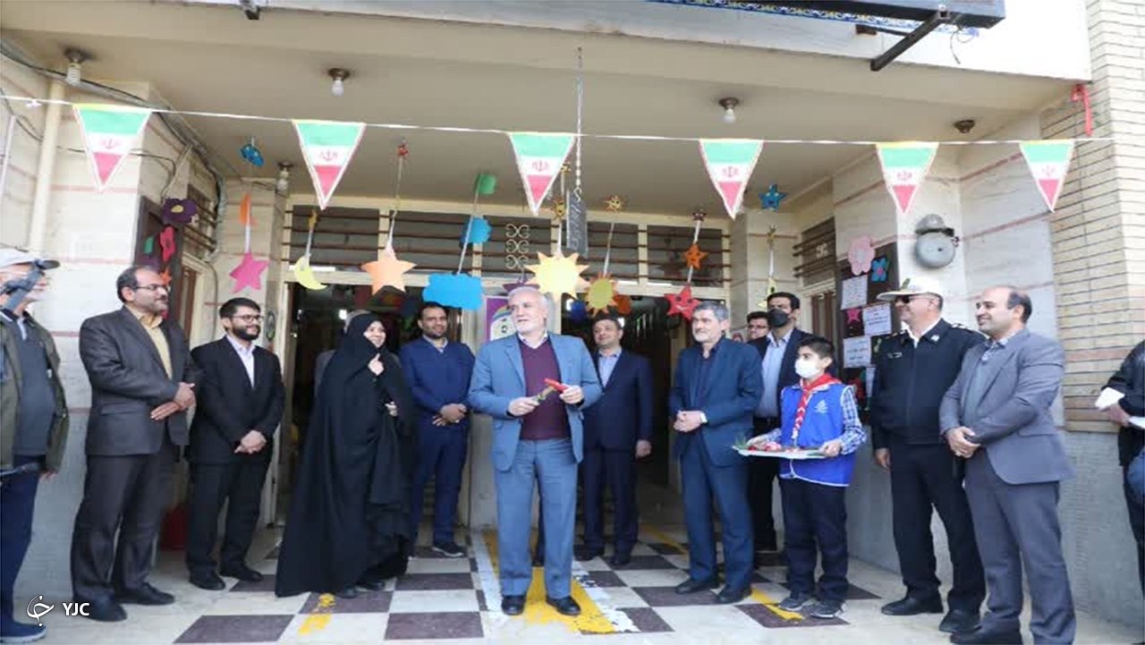 طرح شعار "شیراز؛ شهر فرهنگ شهروندی" توسط شهردار این کلانشهر