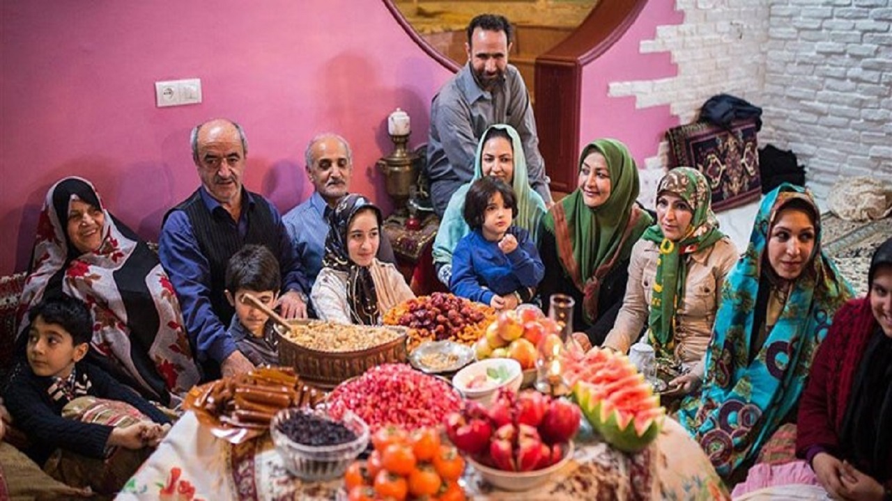 رسم اشتباه فضای مجازی در شب یلدا