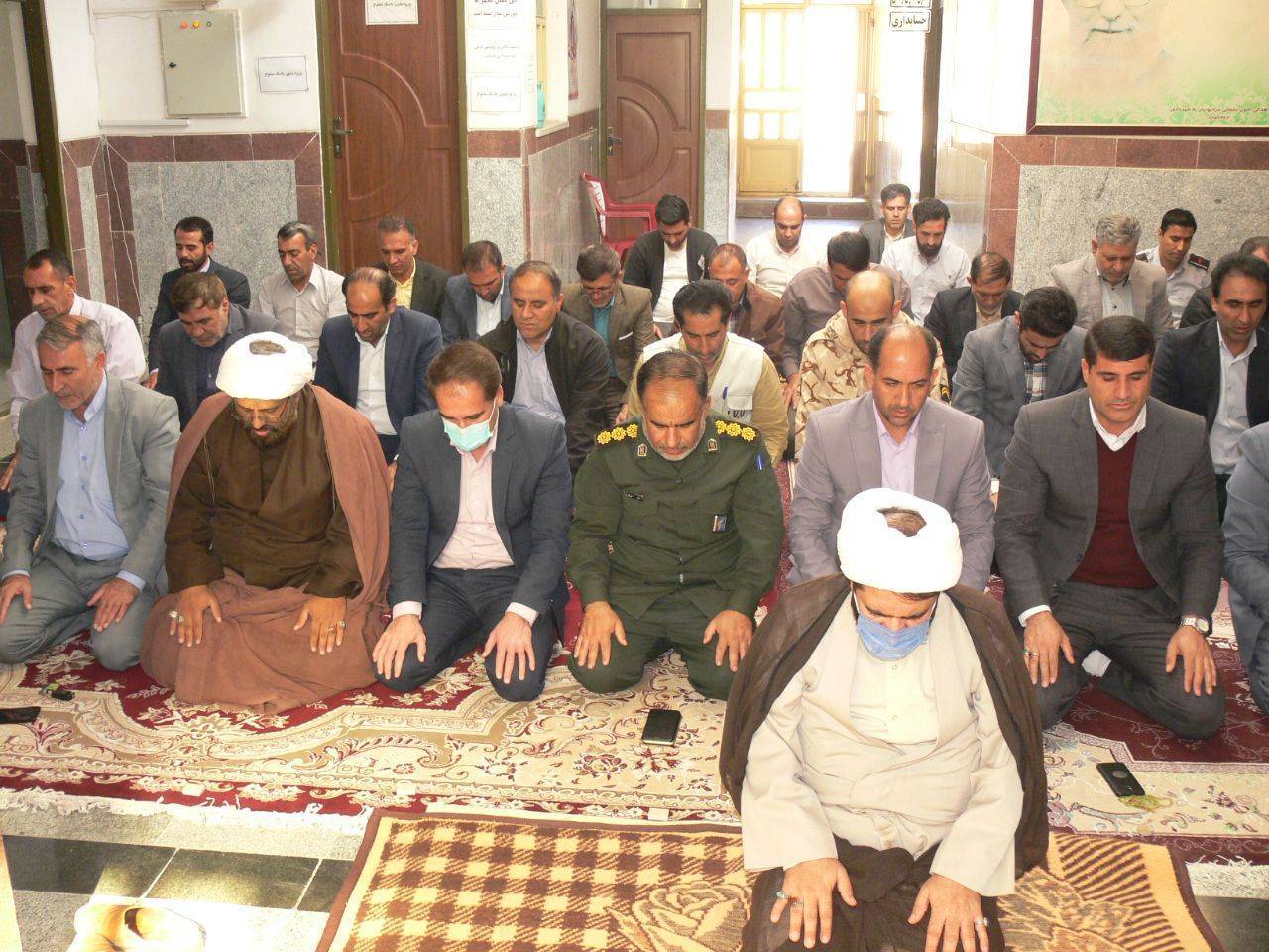 برگزاری نماز وحدت بخش ادارات در رومشکان + تصاویر