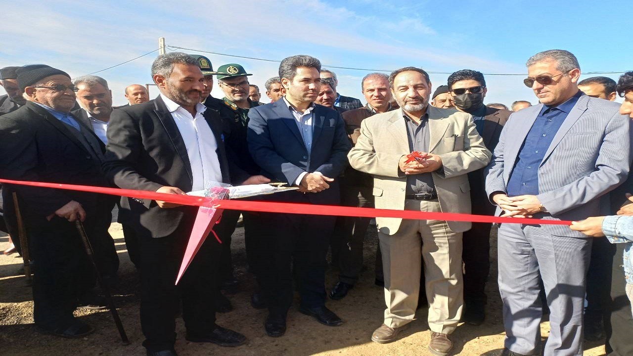 گوشه هایی از مراسم افتتاحیه آسفالت جاده در روستاهای جهاربرج + تصاویر