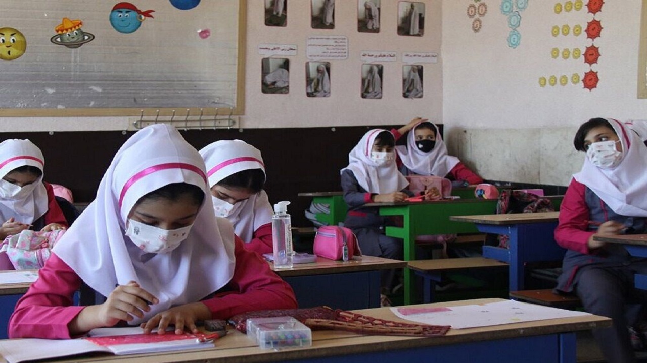 پایش پیشگیری از آنفلوانزا در مدارس چهارمحال و بختیاری
