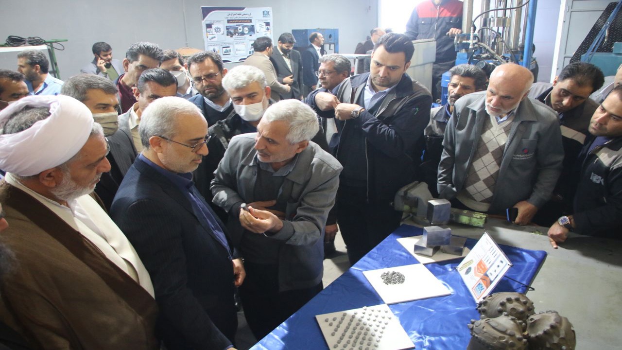 در ثبت سفارش شرکت ها باید از ظرفیت های استانی استفاده کرد
