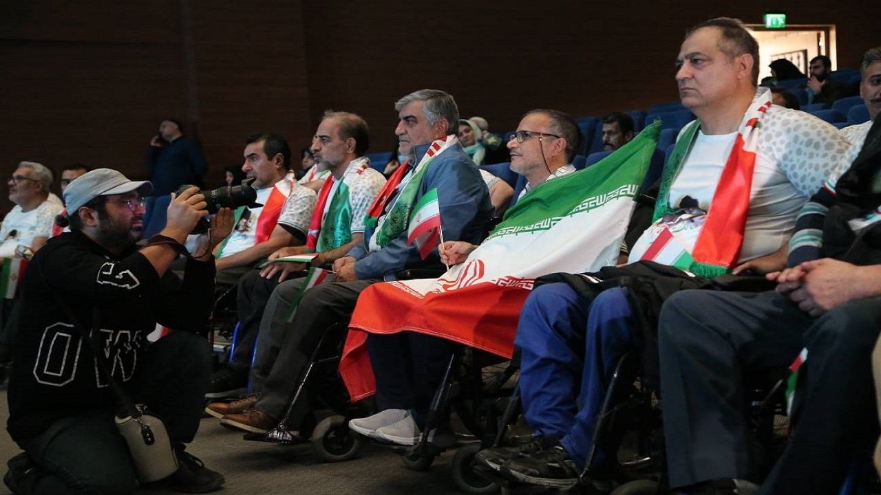 جانبازان ویلچرنشینی که ۹۰ دقیقه نام ایران را فریاد زدند