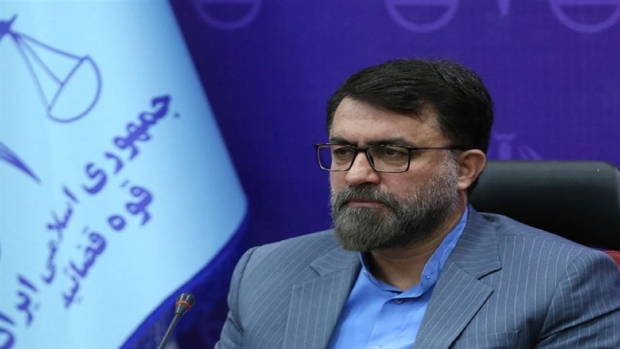 کشف حجاب در فروشگاه البسه قزوین/ ‌فروشگاه‌ پلمب شد