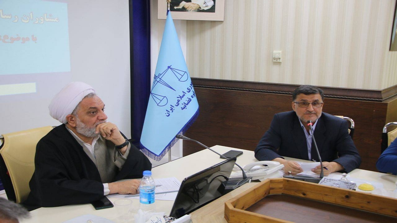 دستگاه قضا و رسانه‌های کرمان پای میز جشنواره