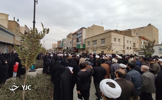 تشییع پیکر طلبه شهید مختارزاده در قم+تصاویر