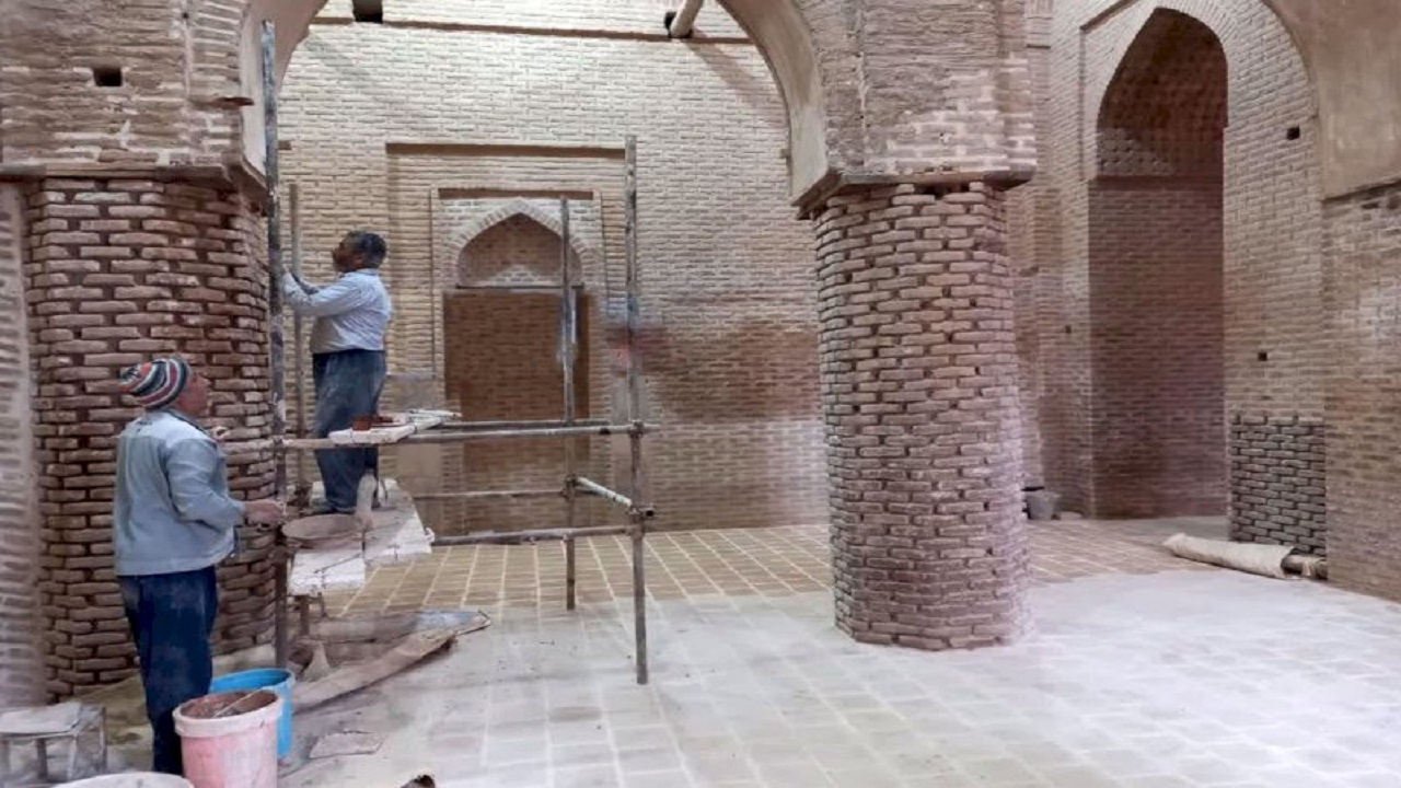 مرمت مسجد جامع تاریخی زواره اردستان