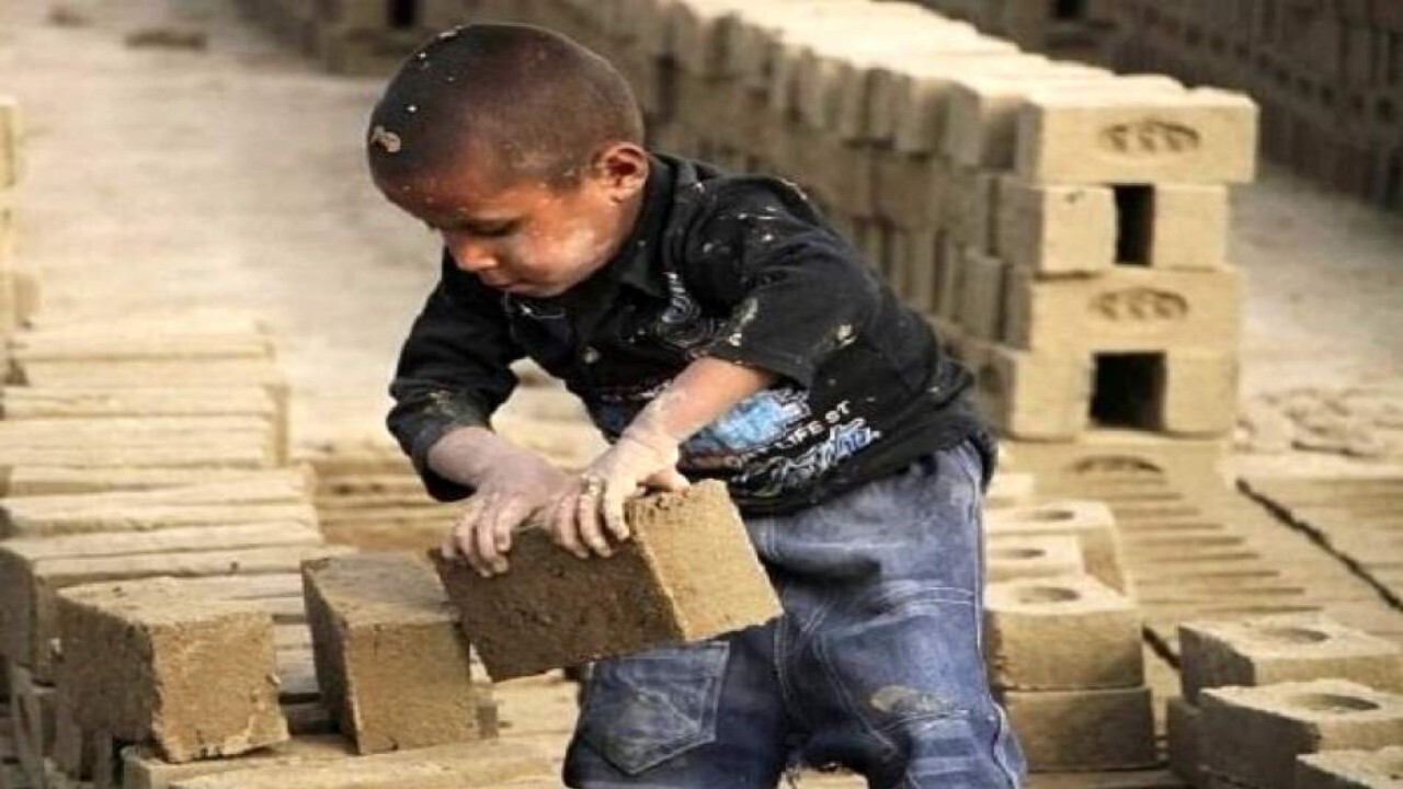 طالبان ۲۱ هزار کودک بد سرپرست را جمع آوری کرد
