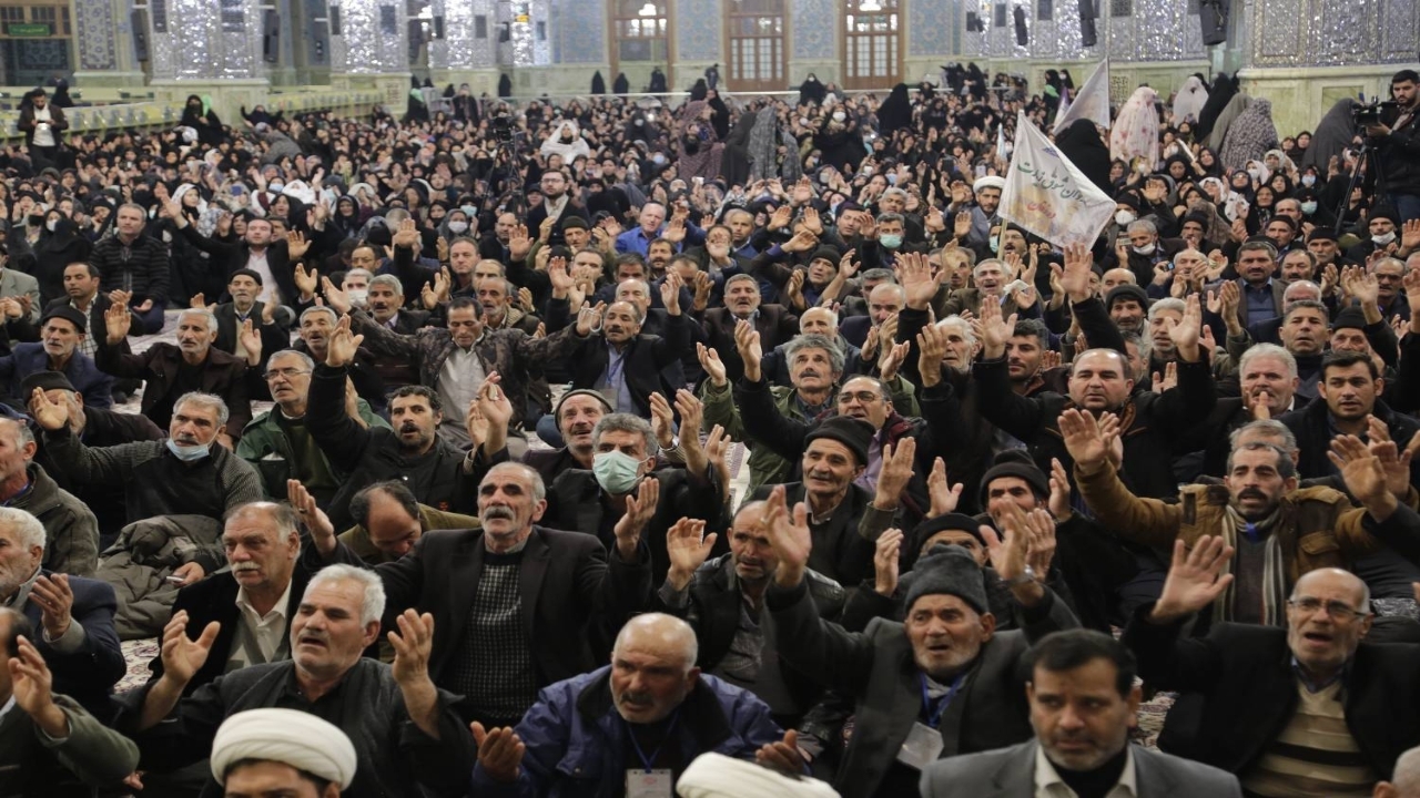 راه اندازی مجدد کاروان زیارت اولی‌ها به مقصدحرم مطهر رضوی