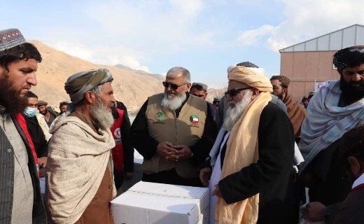 کویت مواد غذایی به پروان ارسال کرد