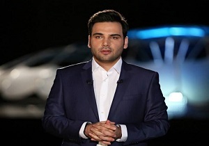 گوینده خبر فوت احسان علیخانی توبیخ می‌شود