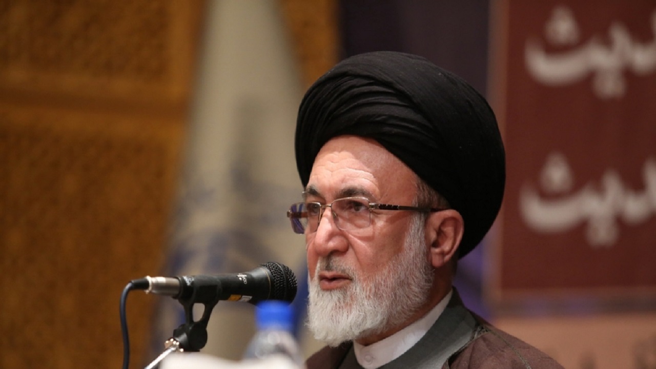 قاضی عسگر: آموزه‌های قرآن و حدیث برای نسل جوان تبیین شود