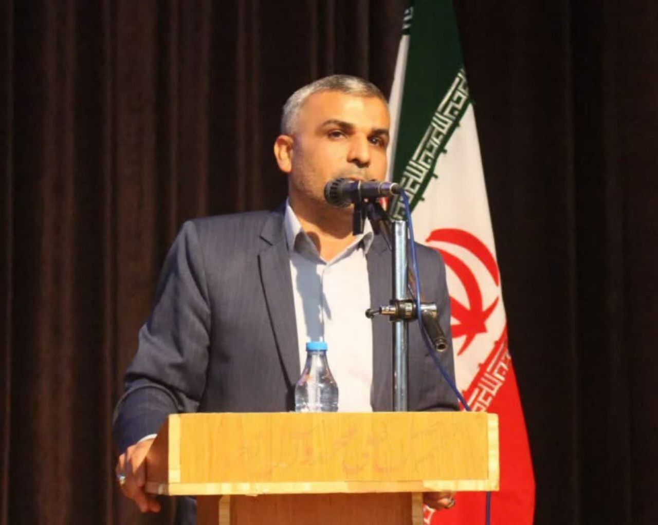 پژوهشگران و نویسندگان برتر شادگان تجلیل می‌شوند