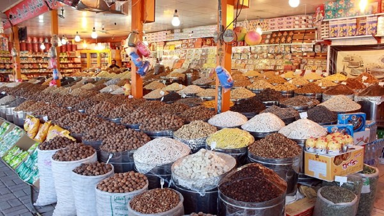 نمایشگاه شب یلدای ایرانی در زنجان افتتاح شد