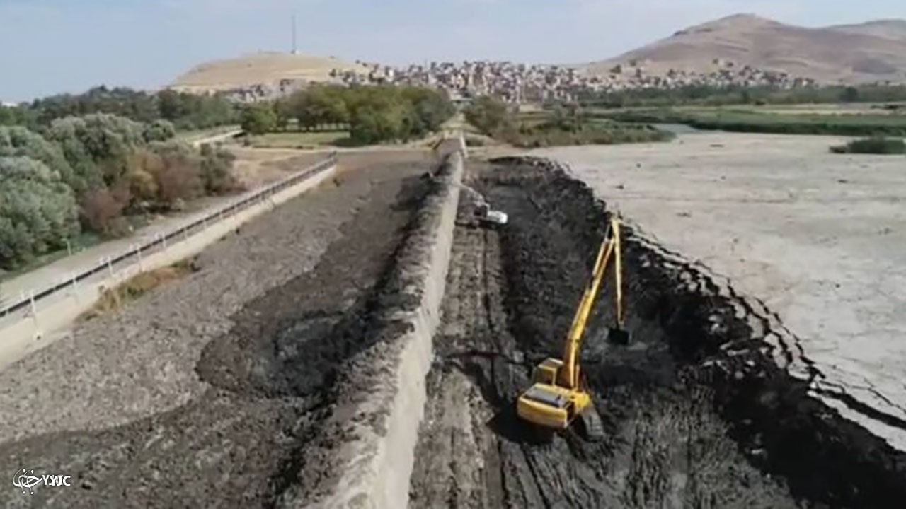 ۴۴۲ دستگاه پل آذربایجان غربی لایروبی شد