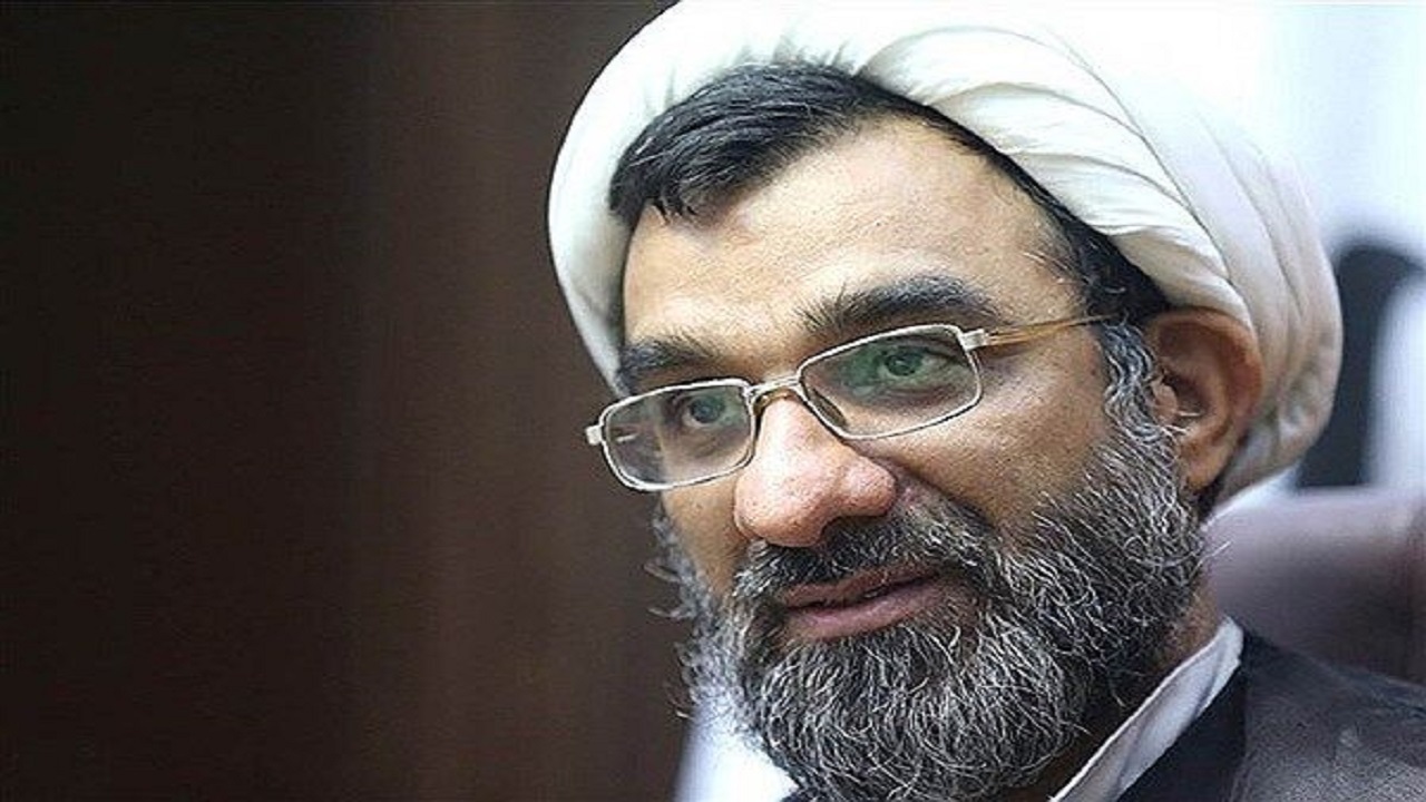معلمان باید روش گفتگو را بدانند