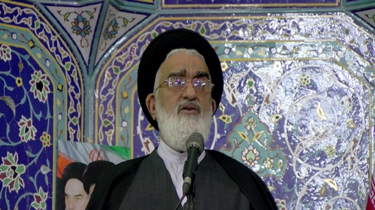 مسئولان باید زمینه‌های داخلی اغتشاشات را از بین ببرند