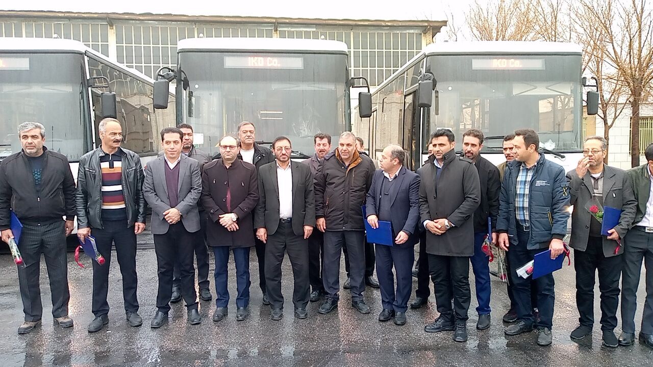 تجلیل از ۲۰۰ راننده سازمان مدیریت حمل‌ونقل شهرداری