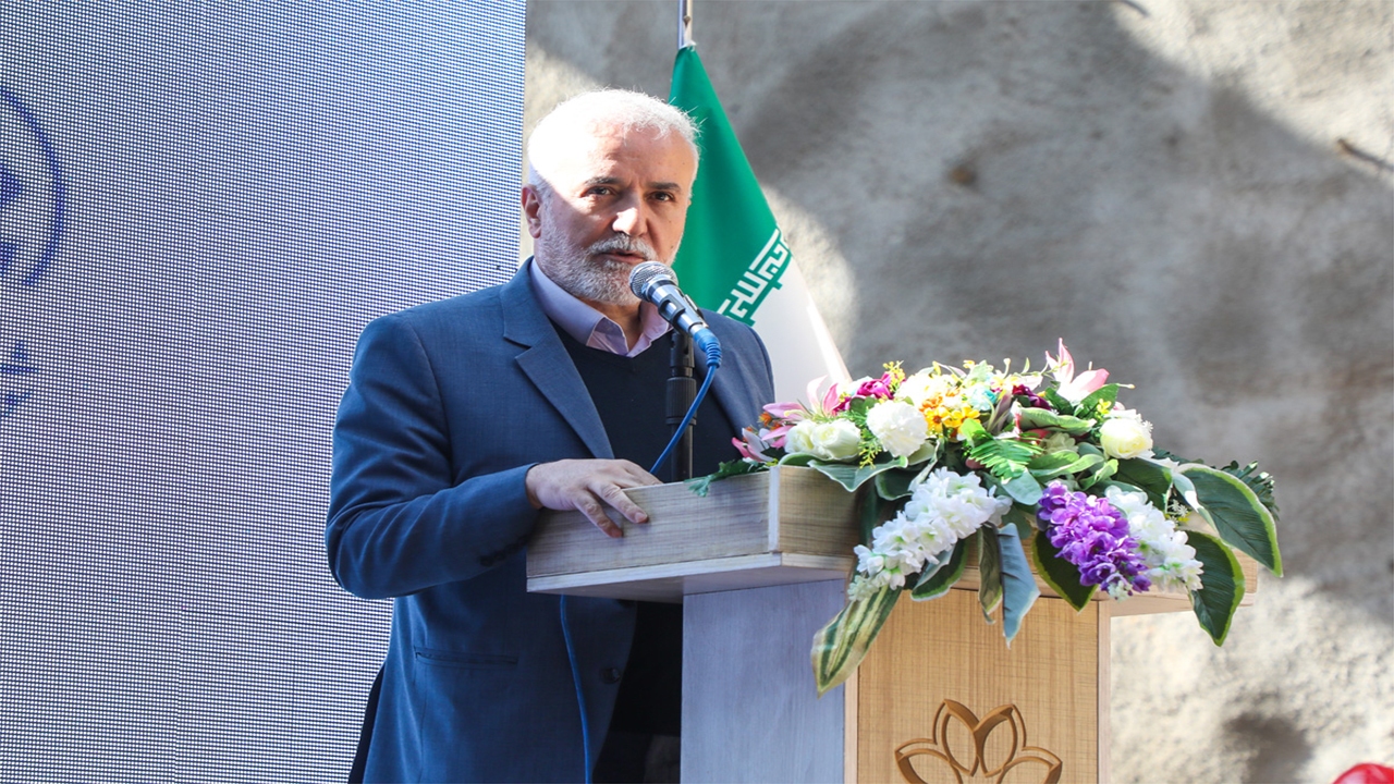 رونمایی و آغاز عملیات اجرایی ۱۰ پروژه حمل و نقل ریلی شهرداری شیراز