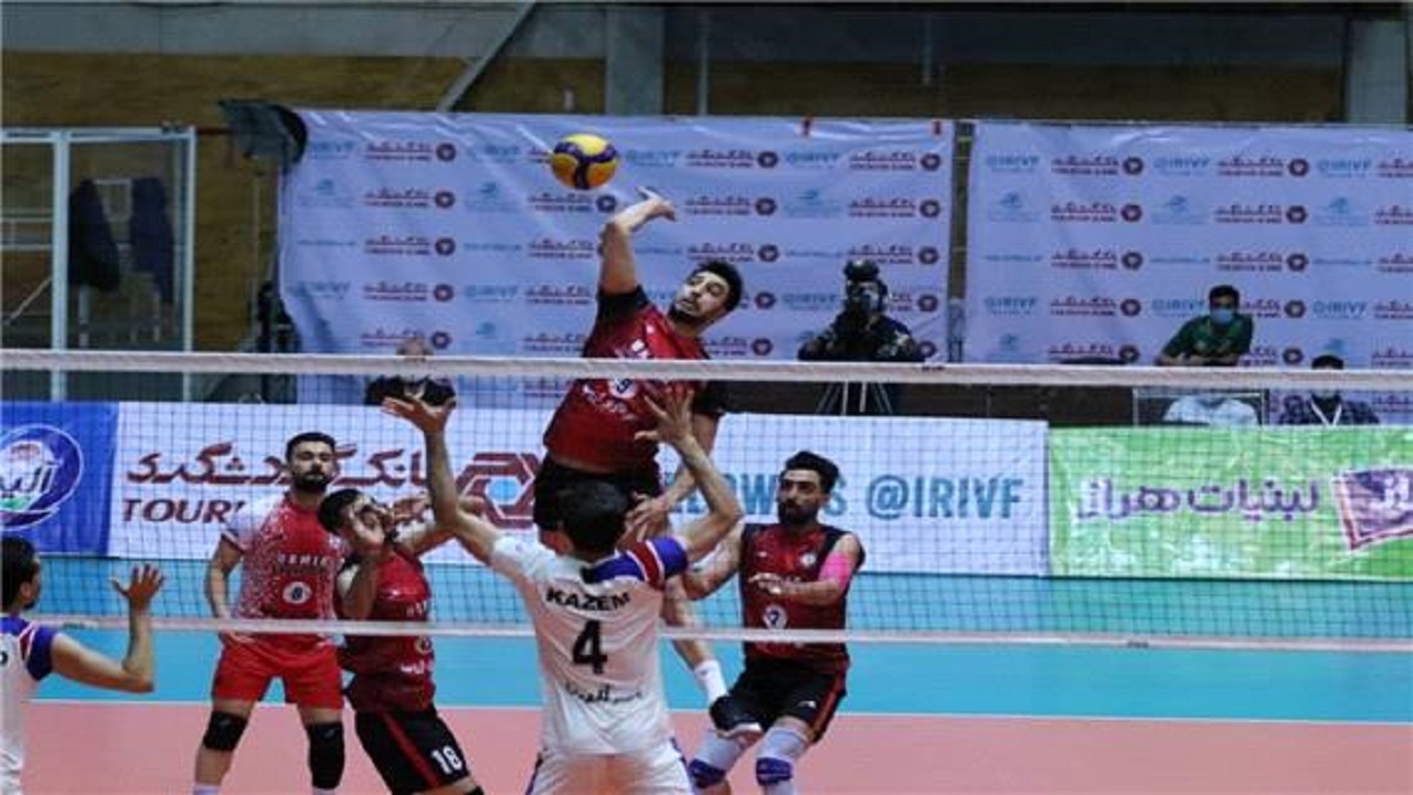 بلندقامتان مازندران به دنبال دفاع از صدرنشینی