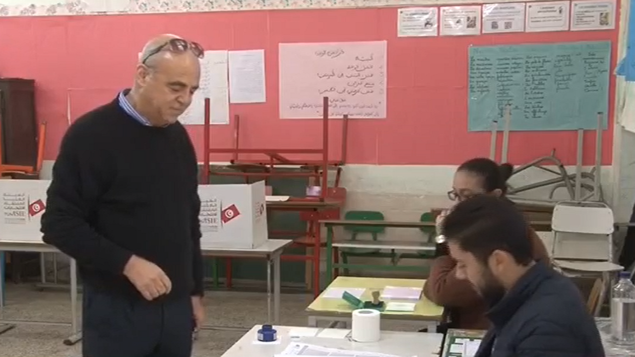 مشارکت حدود ۹ درصدی در انتخابات پارلمان تونس
