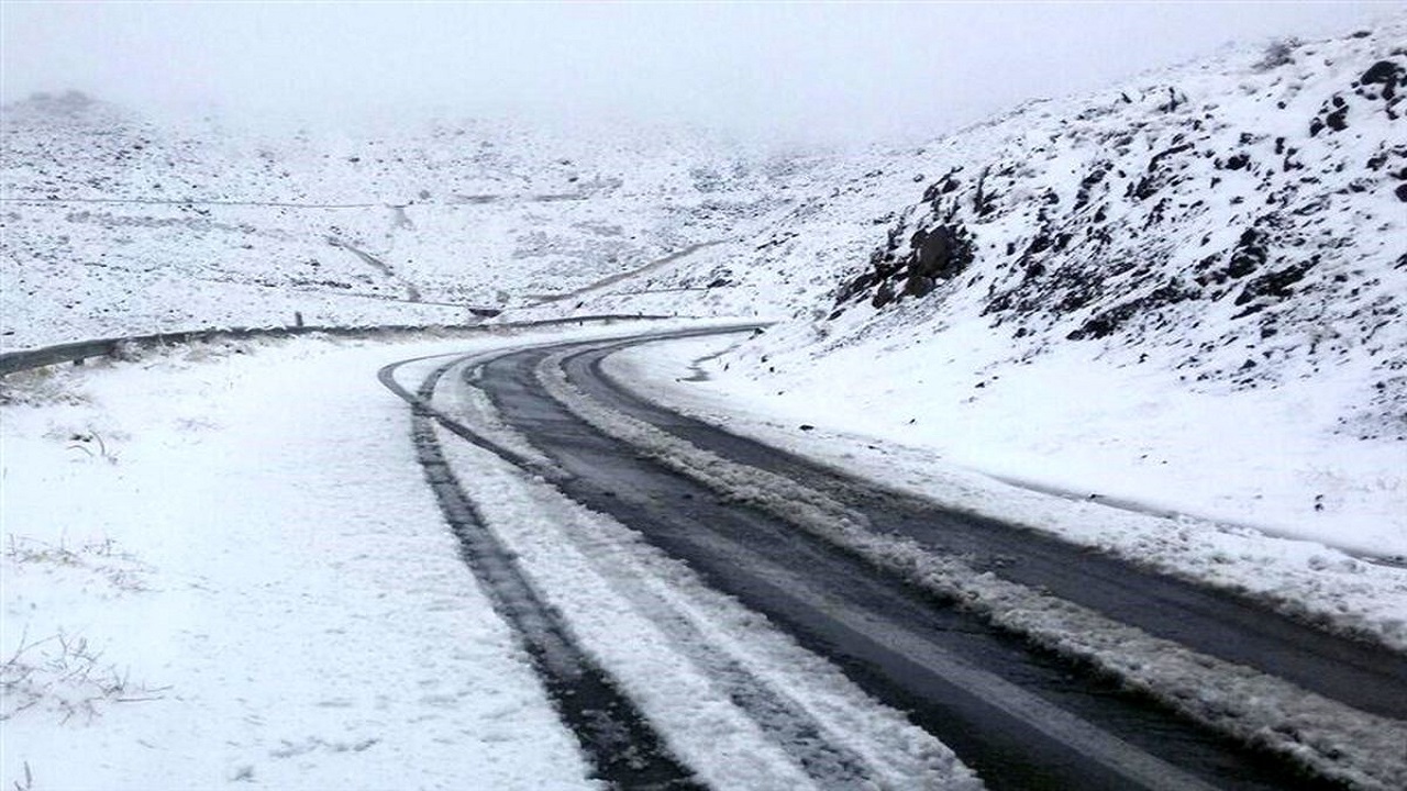 جاده گنجنامه - تویسرکان مسدود می‌شود