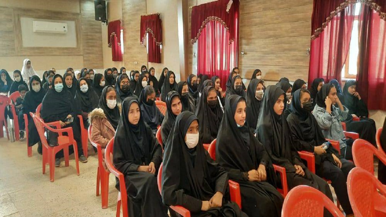 یادواره شهدای دانش آموزی شاهچراغ در جویم برگزار شد
