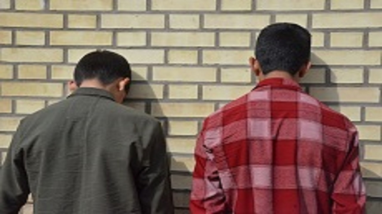دستگیری سارقان اماکن دولتی و خصوصی در شازند