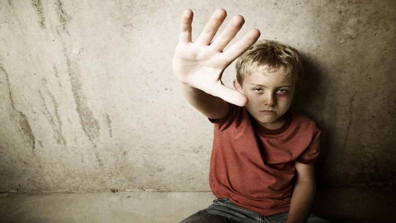 افزایش خشونت خانگی و کودک آزاری طی ایام تعطیل در آمریکا
